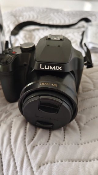 Cámara Panasonic Lumix DC FZ82D