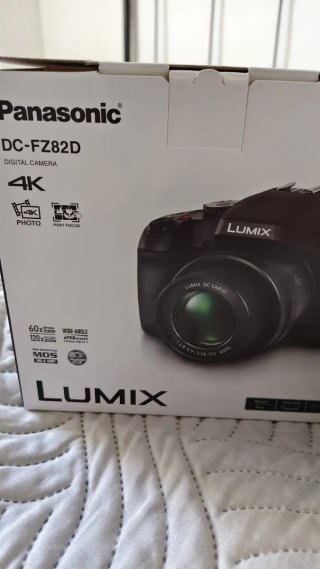 Cámara Panasonic Lumix DC FZ82D