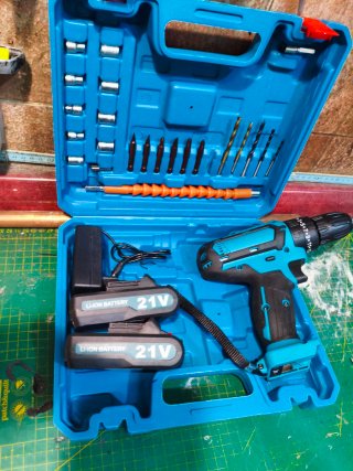 Taladro Percutor Inalámbrico 21V. Baterías lithiun