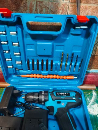 Taladro Percutor Inalámbrico 21V. Baterías lithiun