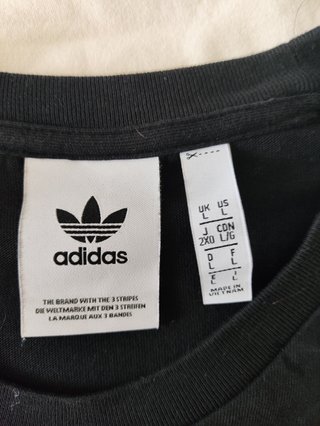 Camiseta Adidas Logo Tricolor Negra