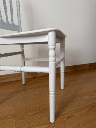 Mesa de comedor blanca