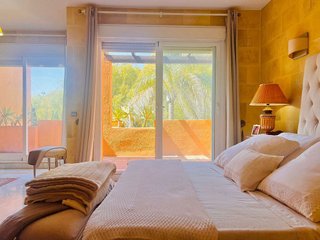 Casa adosada en alquiler en Lomas de Marbella Club - Puente Romano en Marbella