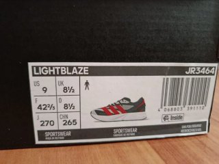 Zapatillas Adidas Negras y Rojas