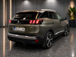 Peugeot 3008 1.2PT 130 ALLURE