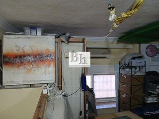 Local comercial en venta en Parque Victoria Eugenia en Málaga