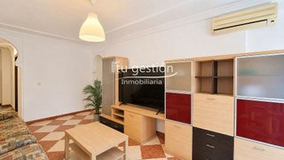 Piso en venta en La Luz - El Torcal en Málaga