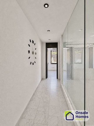 Oficina en venta en Playa Bajadilla - Puertos en Marbella