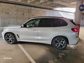 BMW X5 M50d