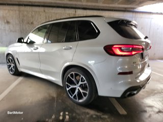 BMW X5 M50d
