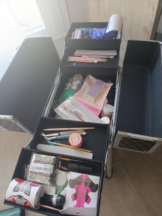 Maletín profesional con ruedas