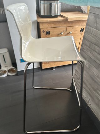 Taburetes Altos Ikea Lillanas (Negro y Blanco)