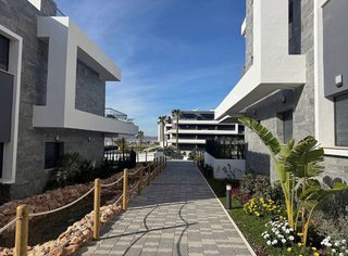 Piso en alquiler en La Siesta - El Salado - Torreta en Torrevieja