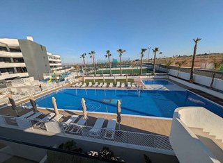 Piso en alquiler en La Siesta - El Salado - Torreta en Torrevieja