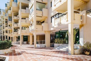 Piso en venta en La Carihuela en Torremolinos