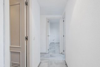 Piso en venta en La Carihuela en Torremolinos
