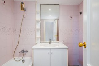 Piso en venta en La Carihuela en Torremolinos