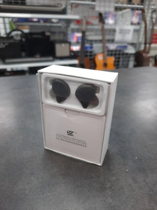 Auriculares KZ ZS10 Pro X + Accesorios
