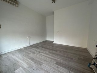 Local comercial en alquiler en Barrio de Zaidín en Granada