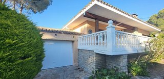 Chalet en venta en Urbanizaciones en Tortosa