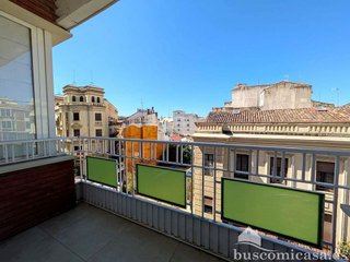 Ático en alquiler en Linares