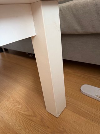 Mesa de centro blanca de madera