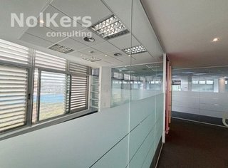 Nave industrial en alquiler en Sant Just Desvern