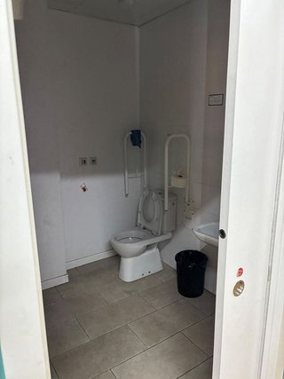 Local comercial en venta en Gamarra - La Trinidad en Málaga