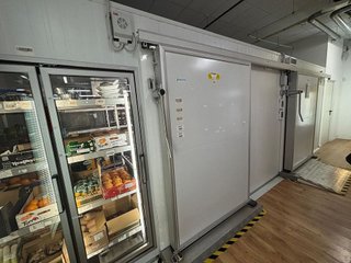 Local comercial en venta en Gamarra - La Trinidad en Málaga