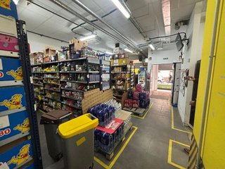 Local comercial en venta en Gamarra - La Trinidad en Málaga