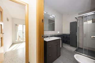 Piso en venta en La Maurina en Terrassa
