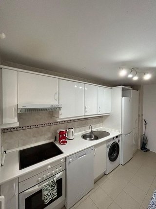 Piso en alquiler en Los Naranjos - Las Brisas en Marbella