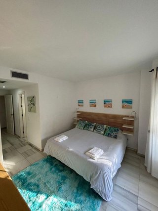 Piso en alquiler en Los Naranjos - Las Brisas en Marbella