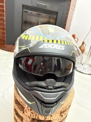 Casco moto marca  Axxis