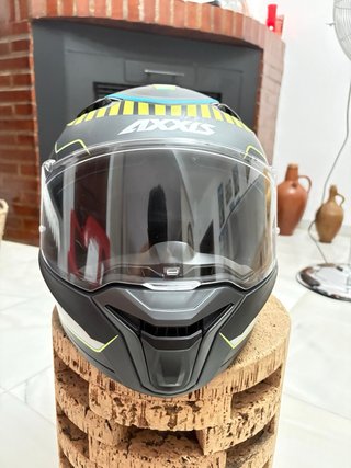 Casco moto marca  Axxis