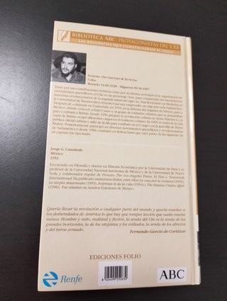 Libro "La vida en rojo: Biografía del Che Guevara"
