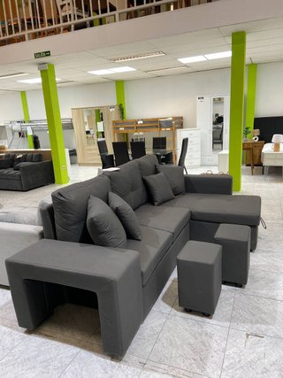 OFERTA Sofá cama chaise longue gris + 2 puffs