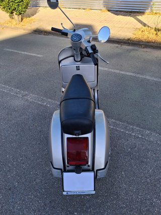 vespa px 200  año 2002