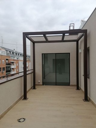 Ático en alquiler en Berruguete en Madrid