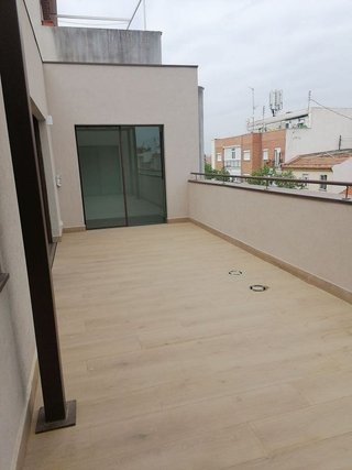 Ático en alquiler en Berruguete en Madrid