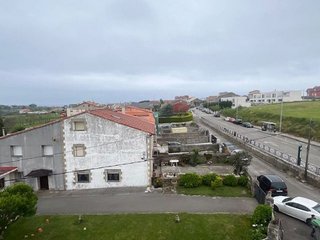Ático en alquiler en Valdenoja - La Pereda en Santander