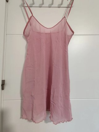 Camiseta rosa transparente tirantes Talla M