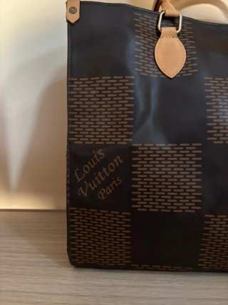 Borsa Louis Vuitton Marrone Checkered