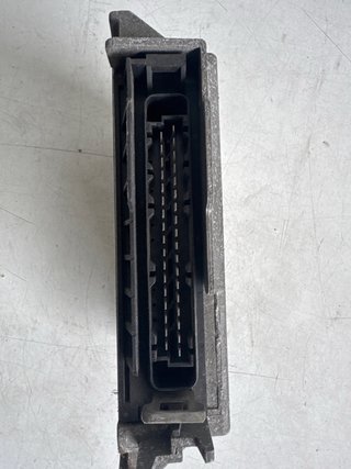 Centralita motor Renault Twingo 1 : 7700856784