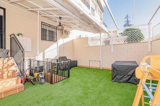 Casa adosada en venta en San Miguel en Armilla