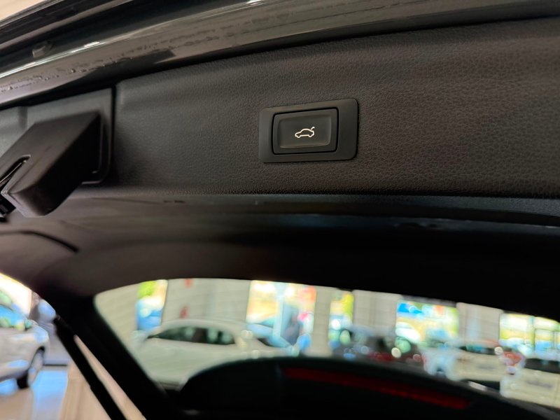 Audi Q3 Advanced 35 TDI 2023, foto 24