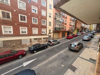 Local comercial en venta en Antigua Estación FFCC - San Agustín en Burgos