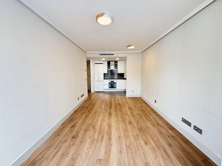 Piso en venta en Las Tablas en Madrid
