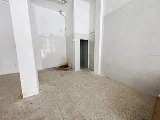 Local comercial en venta en Carolinas Bajas en Alicante