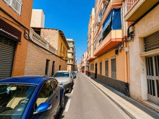 Local comercial en venta en Carolinas Bajas en Alicante